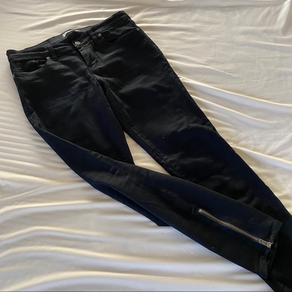 Madewell Denim - Madewell Skinny Skinny Denim w/ankle zip detail